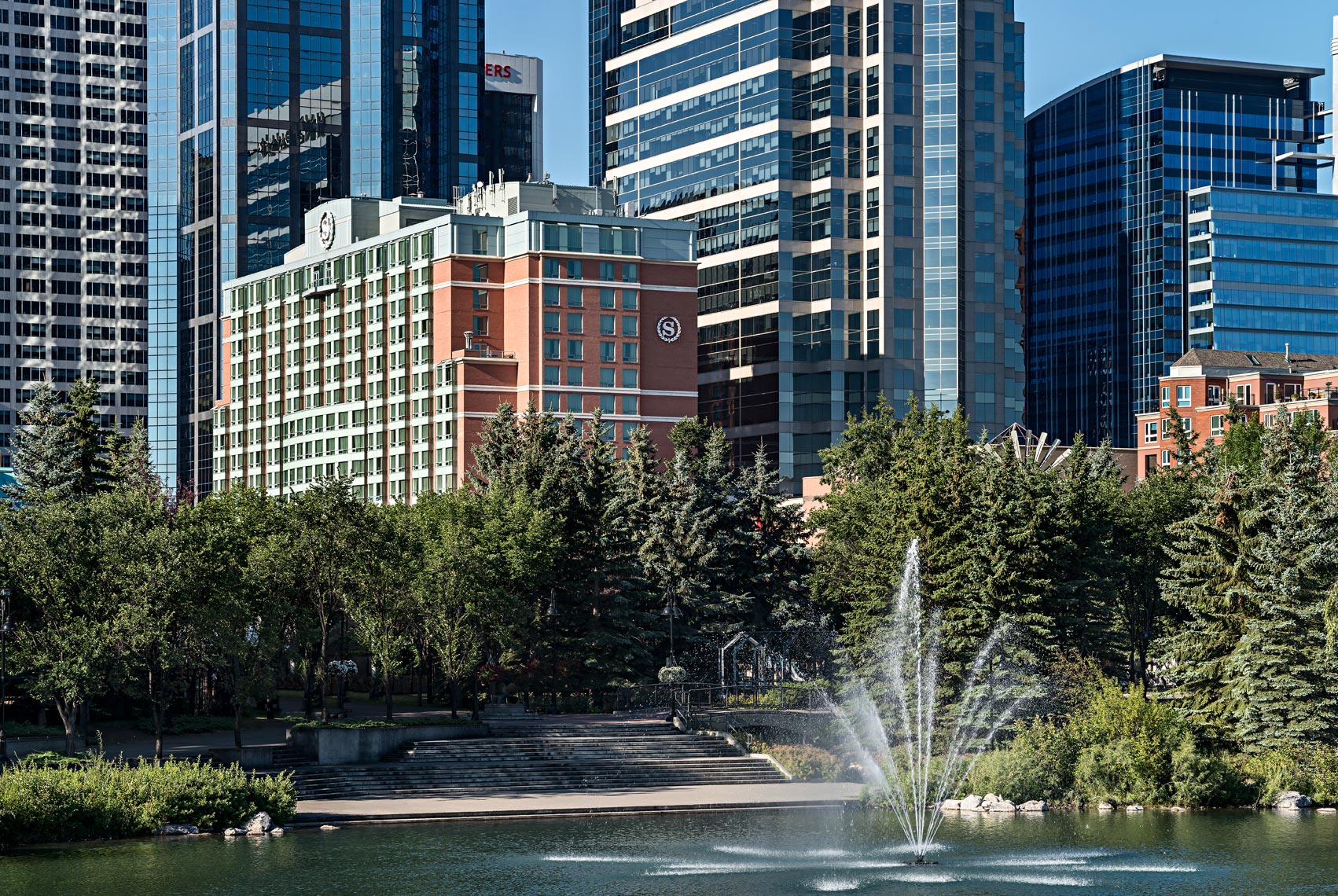 Gillian Jackson | Sheraton Eau Claire | Calgary