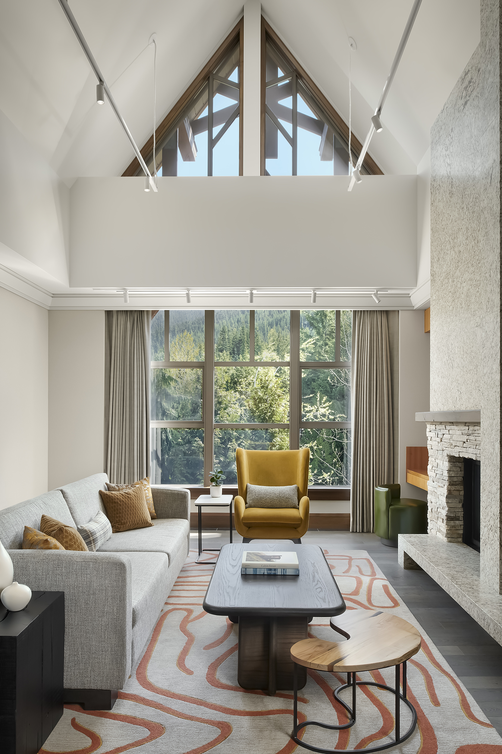 ChilFourSeasonsMay12thSuite48LivingRoomHeroV2copy